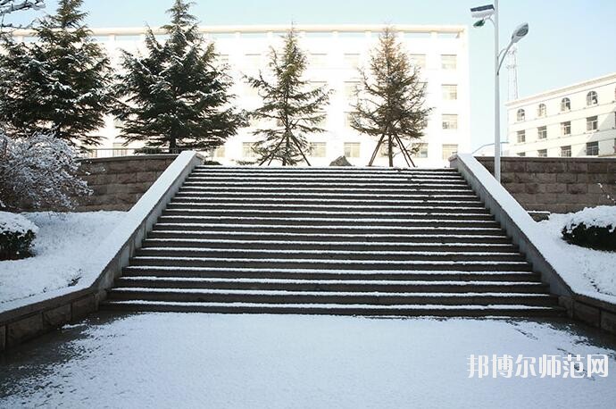 山東威海藝術幼兒師范學校2018年報名條件、招生對象
