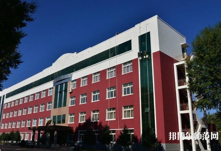 興安職業(yè)技術師范學院招生辦聯(lián)系電話