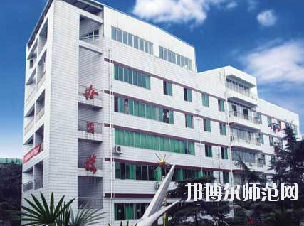 成都實(shí)驗(yàn)商貿(mào)幼兒師范管理學(xué)校怎么樣、好不好