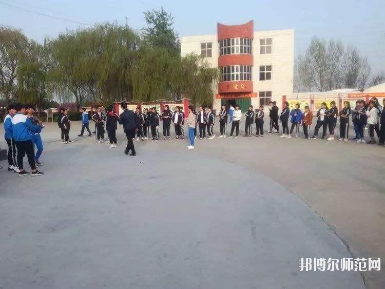 沙河幼兒師范職教中心2020年招生辦聯(lián)系電話(huà)