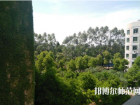 江西中專(zhuān)幼師學(xué)?？梢钥即髮?zhuān)嗎