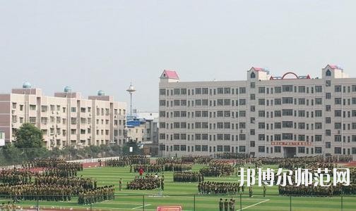 四川弘博中等專業(yè)幼兒師范學校2020年報名條件、招生要求、招生對象