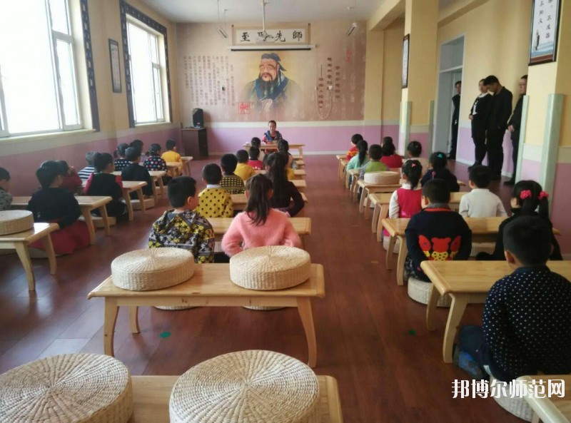 江西幼師學(xué)校都有什么專(zhuān)業(yè)適合女生