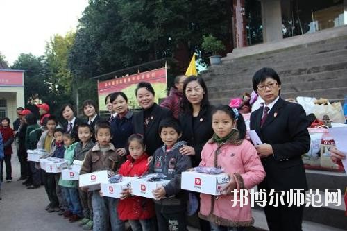 岳池白廟幼兒師范職業(yè)中學(xué)2020年報(bào)名條件、招生要求、招生對(duì)象