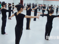 蘭州2020年幼師學(xué)校多少錢(qián)