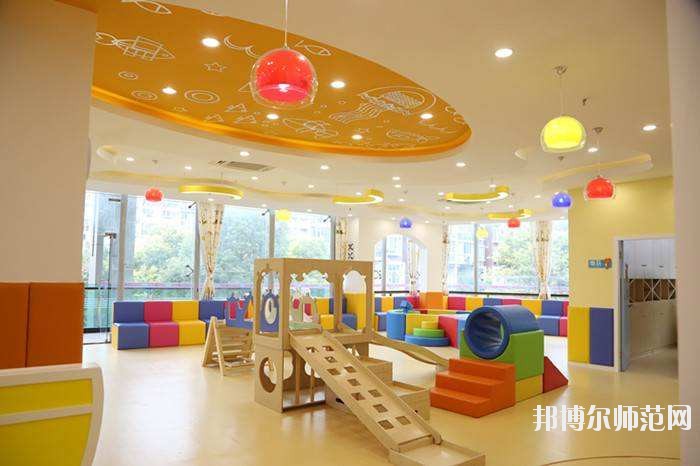 寶雞2020年適合女生的幼師學(xué)校專(zhuān)業(yè)
