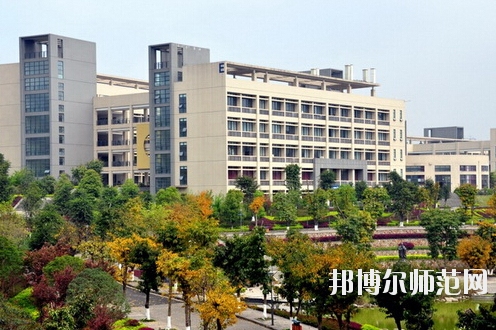 重慶機電工業(yè)幼師學校怎么樣、好不好