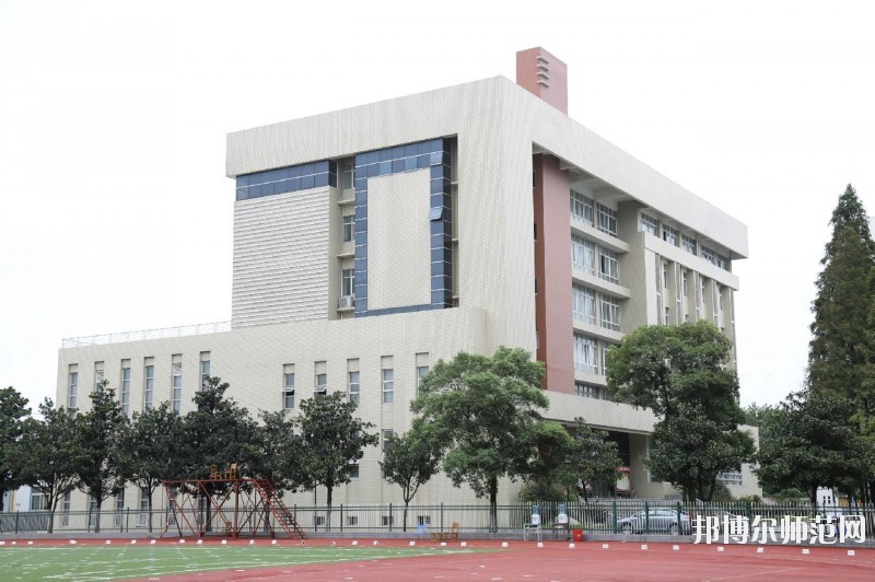 汕頭職業(yè)技術(shù)師范學(xué)院金園校區(qū)2021年報(bào)名條件、招生要求、招生對(duì)象