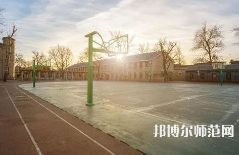 貴州貴陽中山科技幼兒師范學(xué)校2023年學(xué)費(fèi)、收費(fèi)多少