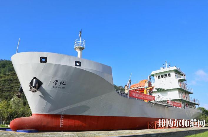 延安職業(yè)技術(shù)師范學(xué)院2023年報(bào)名條件、招生要求、招生對(duì)象