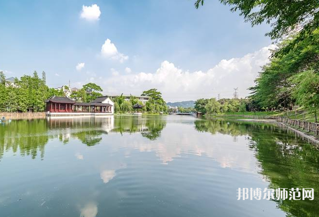 廣東外語外貿(mào)師范大學(xué)南國(guó)商學(xué)院2023年報(bào)名條件、招生要求、招生對(duì)象