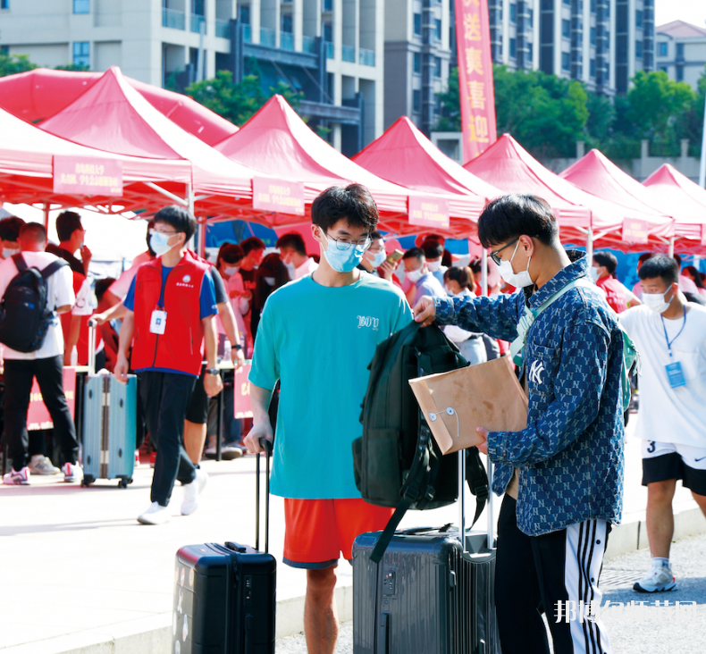 青島科技師范大學(xué)嶗山校區(qū)2023年報(bào)名條件、招生要求、招生對(duì)象 