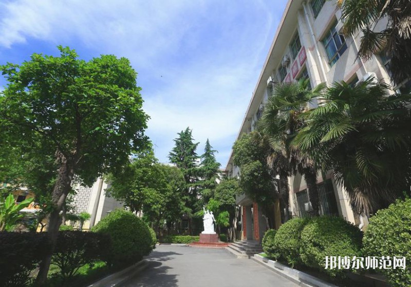 西安綜合幼師職業(yè)中等專(zhuān)業(yè)學(xué)校2023年網(wǎng)站網(wǎng)址