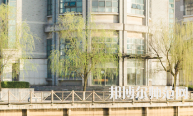 湖南第一師范學(xué)院城南書院校區(qū)2023年報(bào)名條件、招生要求、招生對(duì)象
