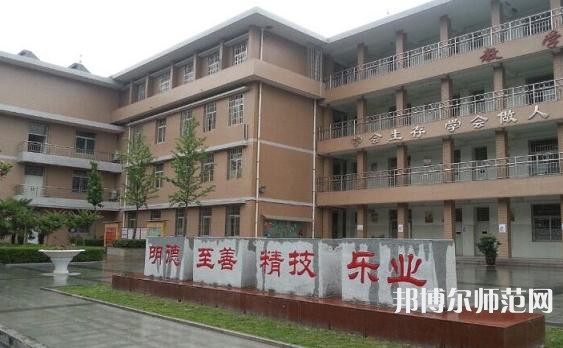 西安實(shí)驗(yàn)職業(yè)幼師中等專(zhuān)業(yè)學(xué)校2023年招生辦聯(lián)系電話(huà)