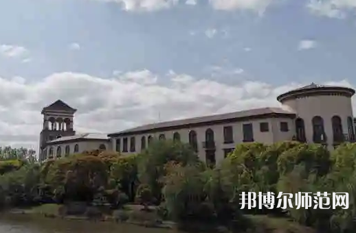 上海外國(guó)語師范大學(xué)賢達(dá)經(jīng)濟(jì)人文學(xué)院虹口校區(qū)2023年報(bào)名條件、招生要求、招生對(duì)象