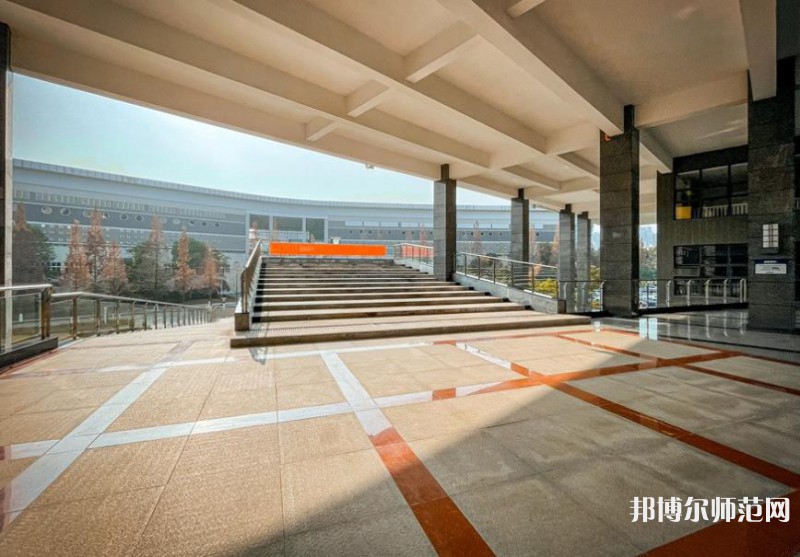 四川師范大學(xué)2023年報名條件、招生要求、招生對象 