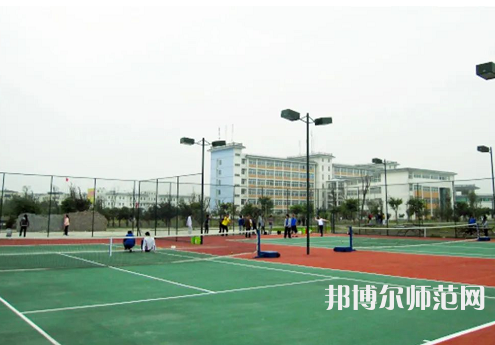 四川愛華幼兒師范學(xué)院歷年招生錄取分數(shù)線