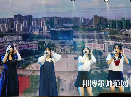 廣安職業(yè)技術(shù)師范學院2023年怎么樣、好不好