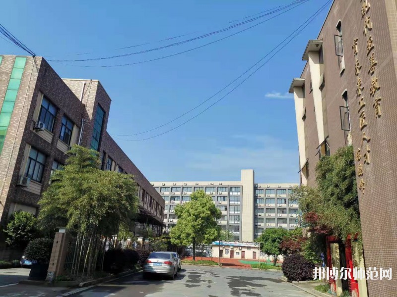 四川文軒職業(yè)學(xué)院2023年學(xué)費、收費多少
