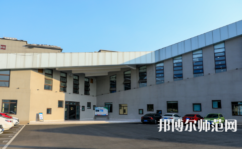 眉山職業(yè)技術(shù)師范學院2023年地址在哪里