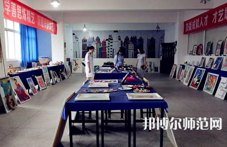 雅安幼師職業(yè)高級(jí)中學(xué)2023年怎么樣、好不好
