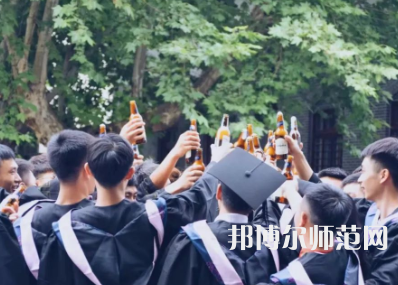 四川農(nóng)業(yè)師范大學(xué)雅安校區(qū)2023年怎么樣、好不好