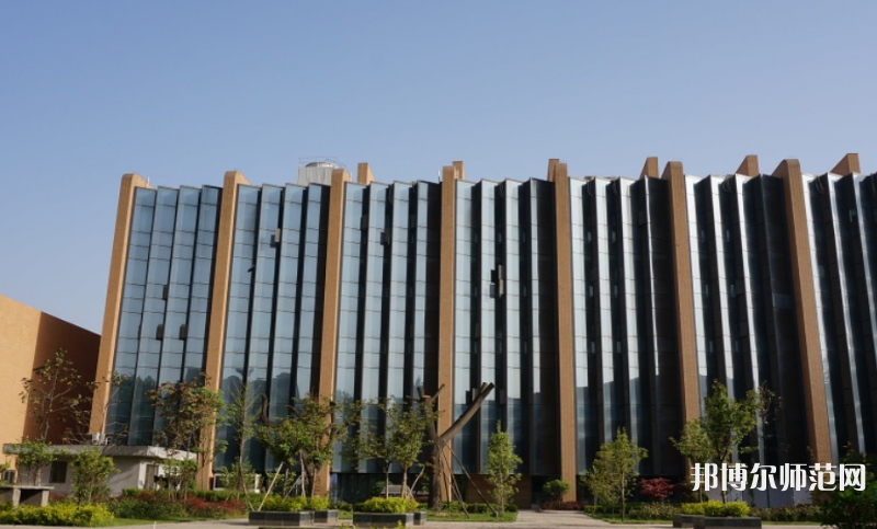 西安工業(yè)師范大學(xué)2023年招生辦聯(lián)系電話(huà)