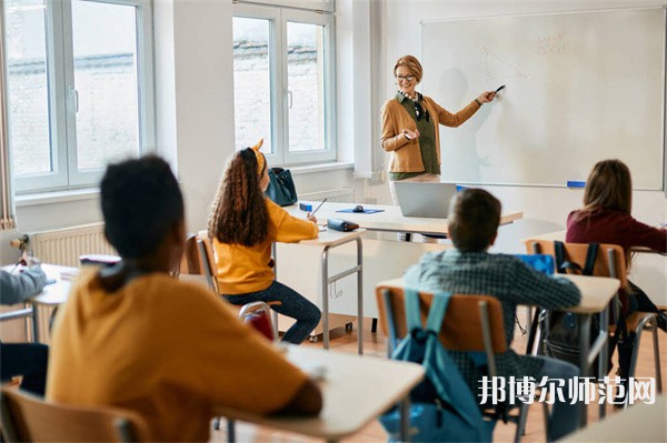 云南輕工業(yè)幼兒師范學(xué)校介紹、地址