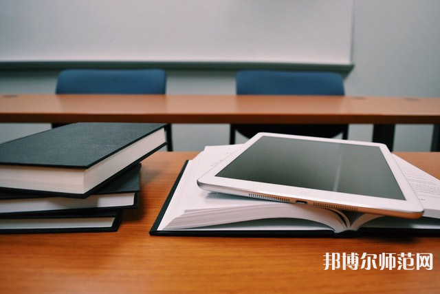 峨邊彝族自治縣民族幼師職業(yè)高級中學(xué)介紹、地址